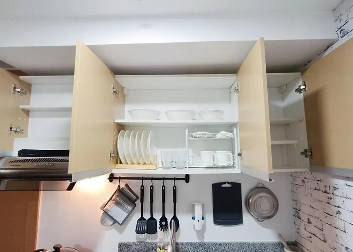 Modern Cozy 1 Bedroom Unit In With Netflix And Wifi * Cebu