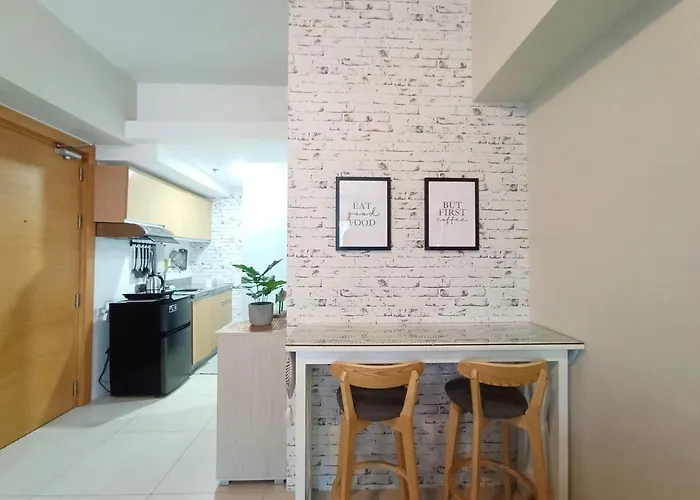 Modern Cozy 1 Bedroom Unit In With Netflix And Wifi